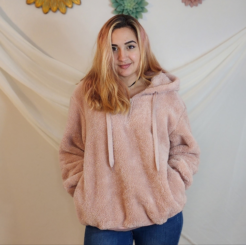 Women's hoodie